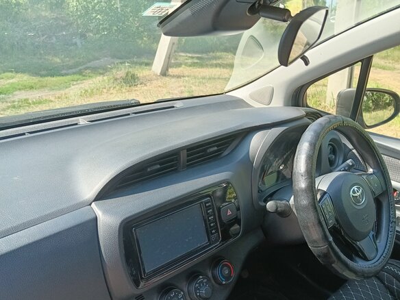 2018 Toyota Vitz III (XP130) Рестайлинг, серый, 980000 рублей - вид 14