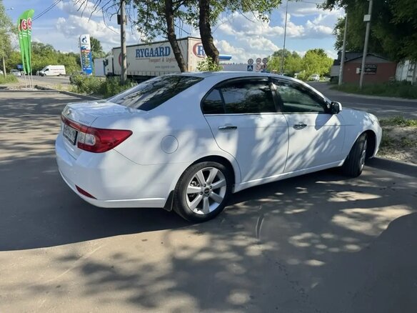 2011 Chevrolet Epica V250 Рестайлинг, белый - вид 11