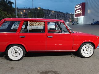 1975 Lada (ВАЗ) 2102, красный, 400000 рублей, вид 4