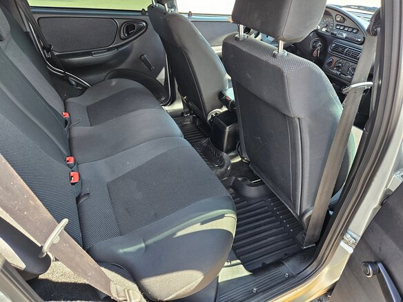 2016 Chevrolet Niva I Рестайлинг, серебристый, 755000 рублей - вид 17