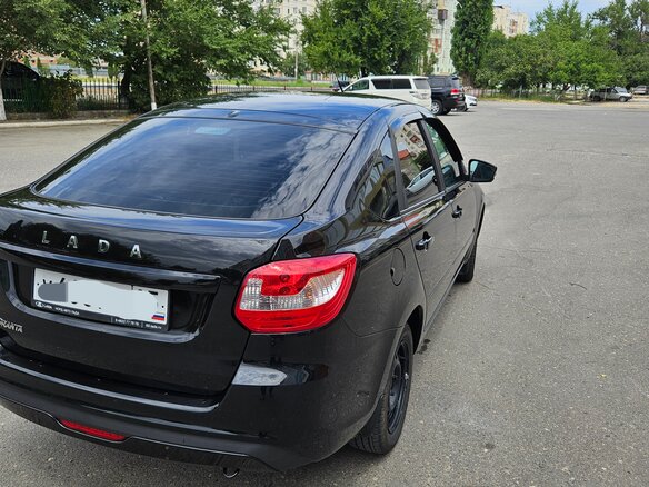 2023 Lada (ВАЗ) Granta I Рестайлинг, чёрный - вид 3