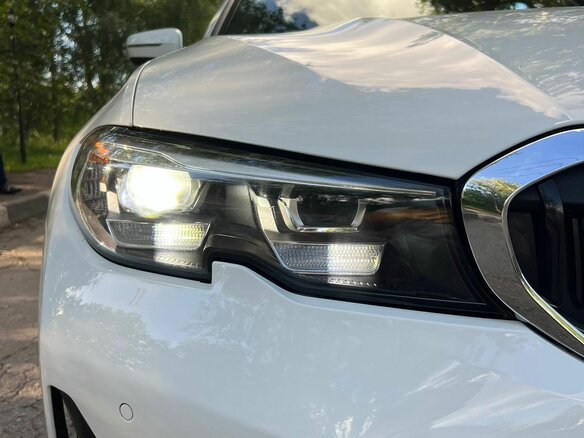 2019 BMW 3 серии 330i xDrive VII (G2x), белый, 3580000 рублей - вид 9
