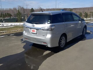 2013 Toyota Wish II Рестайлинг, серый, 1300000 рублей, вид 3