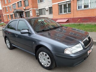 2008 Skoda Octavia I (A4) Рестайлинг, серый, 650000 рублей, вид 4