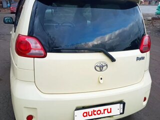 2005 Toyota Porte I, жёлтый, 550000 рублей, вид 3
