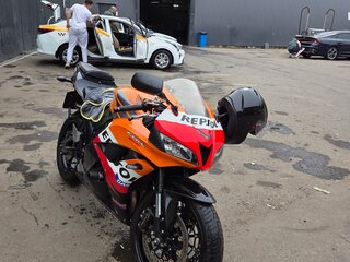 2009 Honda CBR 600RR, оранжевый, 580000 рублей, вид 2