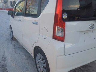2018 Daihatsu Move VI Рестайлинг, белый, 880000 рублей, вид 4