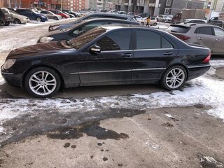 2000 Mercedes-Benz S-Класс 320 IV (W220), синий, 820000 рублей, вид 2