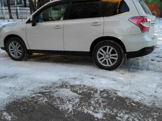 2013 Subaru Forester IV, белый, 1580000 рублей, вид 2