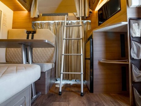 2019 Iveco Daily, белый, 5800000 рублей, вид 4