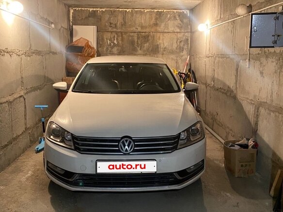 2012 Volkswagen Passat B7, белый, 1320000 рублей - вид 2