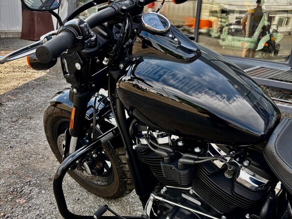 2018 Harley-Davidson Fat Bob, чёрный, 2250000 рублей - вид 8