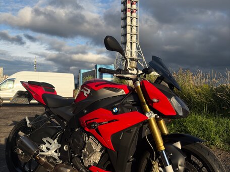 2014 BMW S 1000 R, красный, 900000 рублей, вид 1
