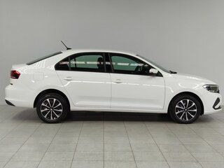 2021 Volkswagen Polo VI, белый, 1500000 рублей, вид 4