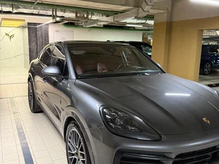 2020 Porsche Cayenne Coupé III, серый, 7500000 рублей, вид 2