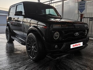 2020 Lada (ВАЗ) 2121 (4x4) Urban I Рестайлинг (2020), чёрный, 950000 рублей, вид 1