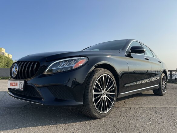 2018 Mercedes-Benz C-Класс 300 IV (W205) Рестайлинг, чёрный, 3300000 рублей