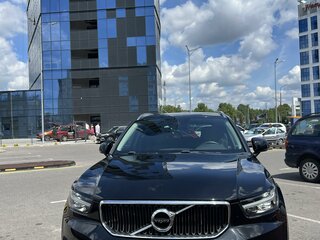 2018 Volvo XC40 I, чёрный, 2850000 рублей, вид 2