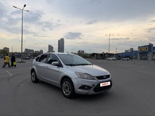 2008 Ford Focus II Рестайлинг, серебристый, 349999 рублей, вид 3