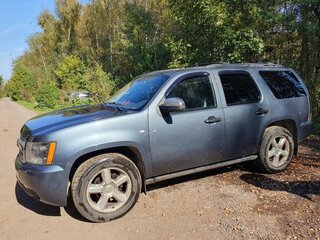 2008 Chevrolet Tahoe III, голубой, 1600000 рублей, вид 3