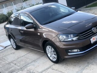 2017 Volkswagen Polo V Рестайлинг, коричневый, 1290000 рублей, вид 3