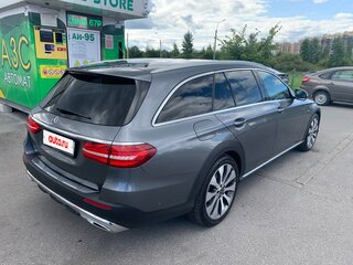 2018 Mercedes-Benz E-Класс All-Terrain 220 d V (W213, S213, C238), серый, 2500000 рублей, вид 5