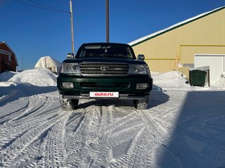 1999 Toyota Land Cruiser 105 100 Series, зелёный, 1666666 рублей, вид 3