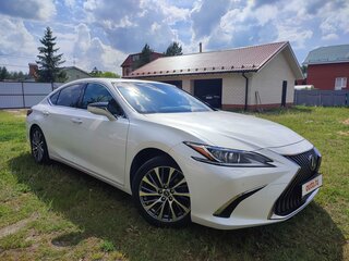 2020 Lexus ES 250 VII, белый, 3650000 рублей, вид 3