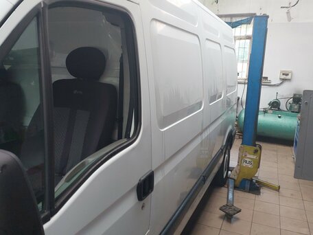 2005 Renault Master, белый, 950000 рублей, вид 5
