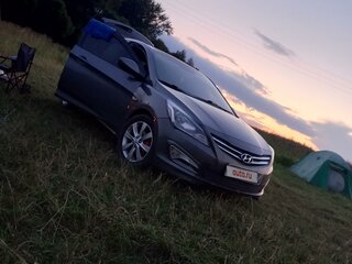2014 Hyundai Solaris I Рестайлинг, серый, 900000 рублей, вид 4