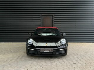 2022 Porsche 911 Carrera S VIII (992), чёрный, 15490000 рублей, вид 3