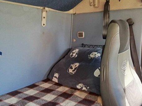 2008 Volvo FM, белый, 1700000 рублей, вид 5