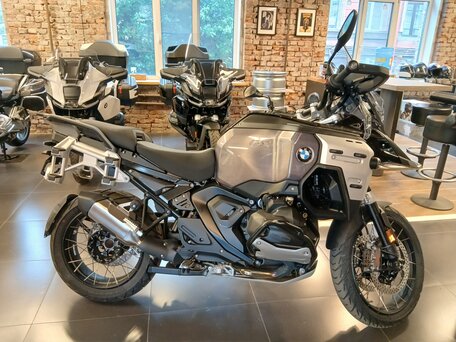 2025 BMW R 1300 GS Adventure, чёрный, 3140000 рублей, вид 5