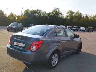 2013 Chevrolet Aveo II, серый, 630000 рублей, вид 2
