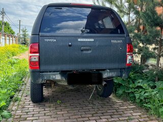 2014 Toyota Hilux VII Рестайлинг, чёрный, 2500000 рублей, вид 4