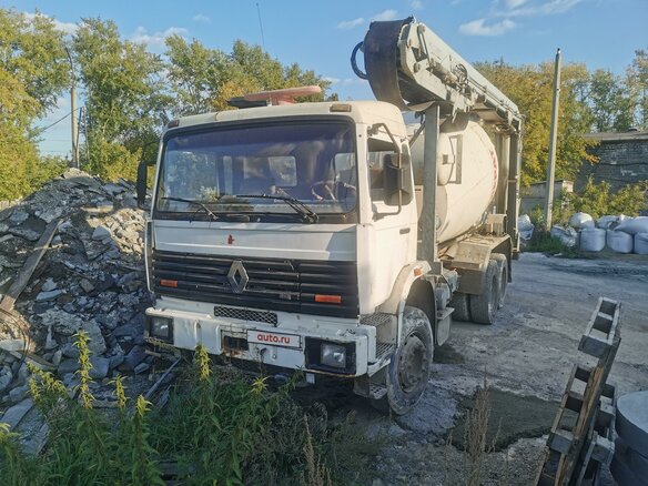 1996 Renault Автобетоносмесители, белый, 1900000 рублей