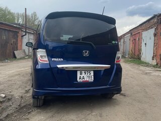2013 Honda Freed I Рестайлинг, синий, 1359999 рублей, вид 3