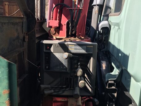 1992 Isuzu Forward (F-Series), зелёный, 3200000 рублей, вид 3
