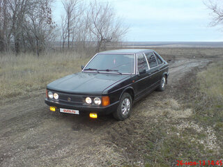 1992 Tatra T613 613-4, чёрный, 3300000 рублей, вид 1
