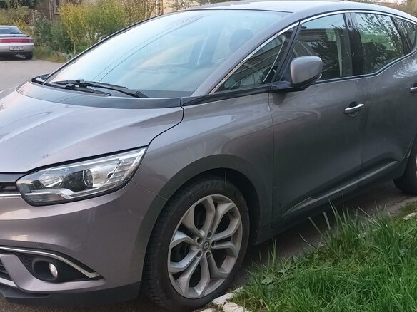 2017 Renault Scenic IV, серый, 1700000 рублей - вид 1