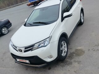 2013 Toyota RAV4 IV (XA40), белый, 2450000 рублей, вид 2