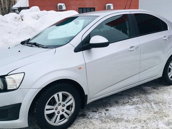 2012 Chevrolet Aveo II, серебристый, 680000 рублей - вид 11