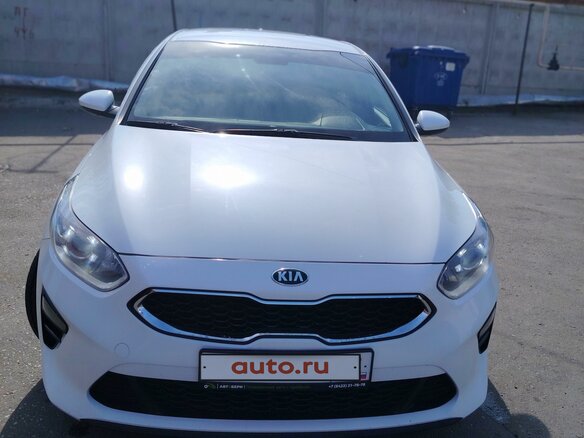 2019 Kia Ceed III, белый, 1690000 рублей - вид 2