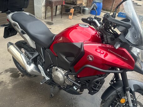 2017 Honda VFR 1200X (Crosstourer), красный, 1590000 рублей, вид 3