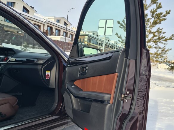 2011 Mercedes-Benz E-Класс 250 5G-Tronic IV (W212, S212, C207), коричневый, 1990000 рублей - вид 18