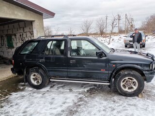1995 Opel Frontera A, чёрный, 415000 рублей, вид 2