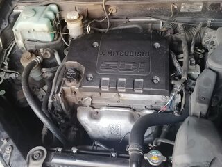 2002 Mitsubishi Airtrek I, чёрный, 550000 рублей, вид 4