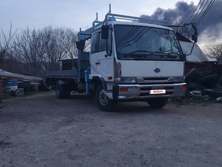1993 Nissan Diesel Condor, белый, 4500000 рублей, вид 3