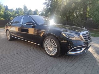 2017 Mercedes-Benz Maybach S-Класс 560 I (X222) Рестайлинг, чёрный, 6000000 рублей, вид 3