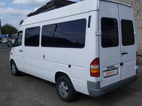2000 Mercedes-Benz Sprinter, белый, 700000 рублей - вид 5